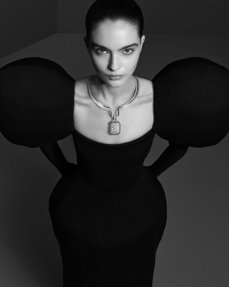 Alta joalheria maximalista volta ao centro do mercado de luxo