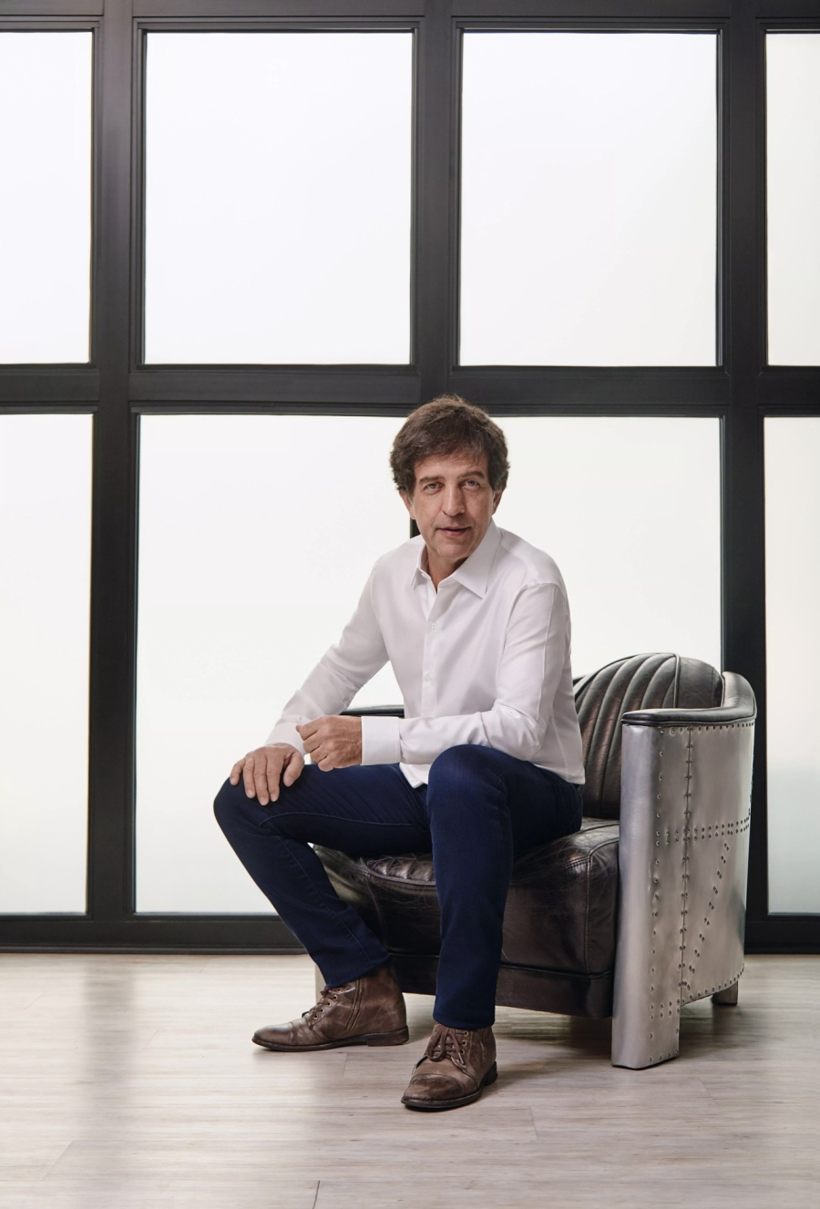 Ricardo Almeida amplia universo da marca e inaugura espaço wellness em São Paulo